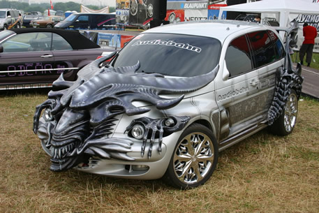 Tuning a la Alien Art Alien Art AutoTuning auf Russisch