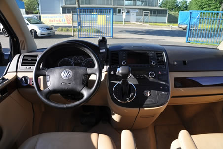 Innenraum VW T5 Multivan Highline