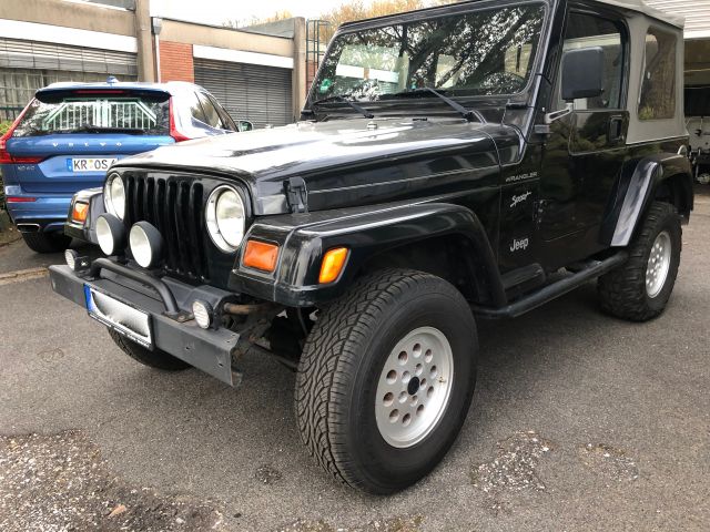 Jeep Wrangler Sport
