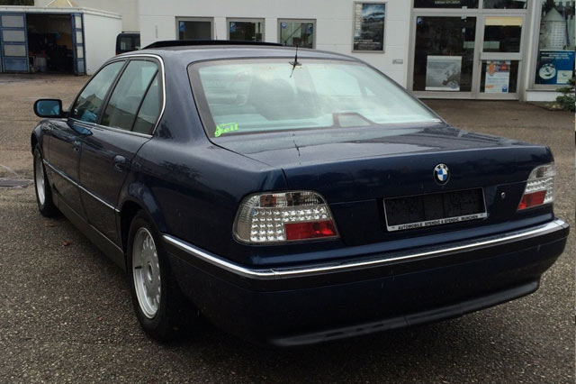 Heck BMW 735i