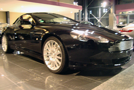 Versteigerung: Aston Martin VH1 DB9