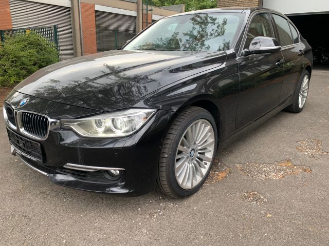 BMW 328i