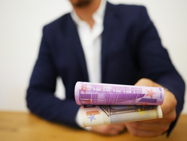 Sofortkredit – Möglichkeiten, Vorteile und die Alternative Pfandkredit