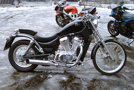 Versteigerung - Suzuki VS 52 B