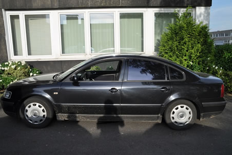 Schwarze VW Passat Limousine zu ersteigern