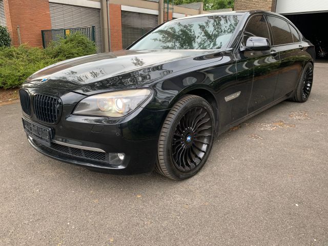 BMW 760 i